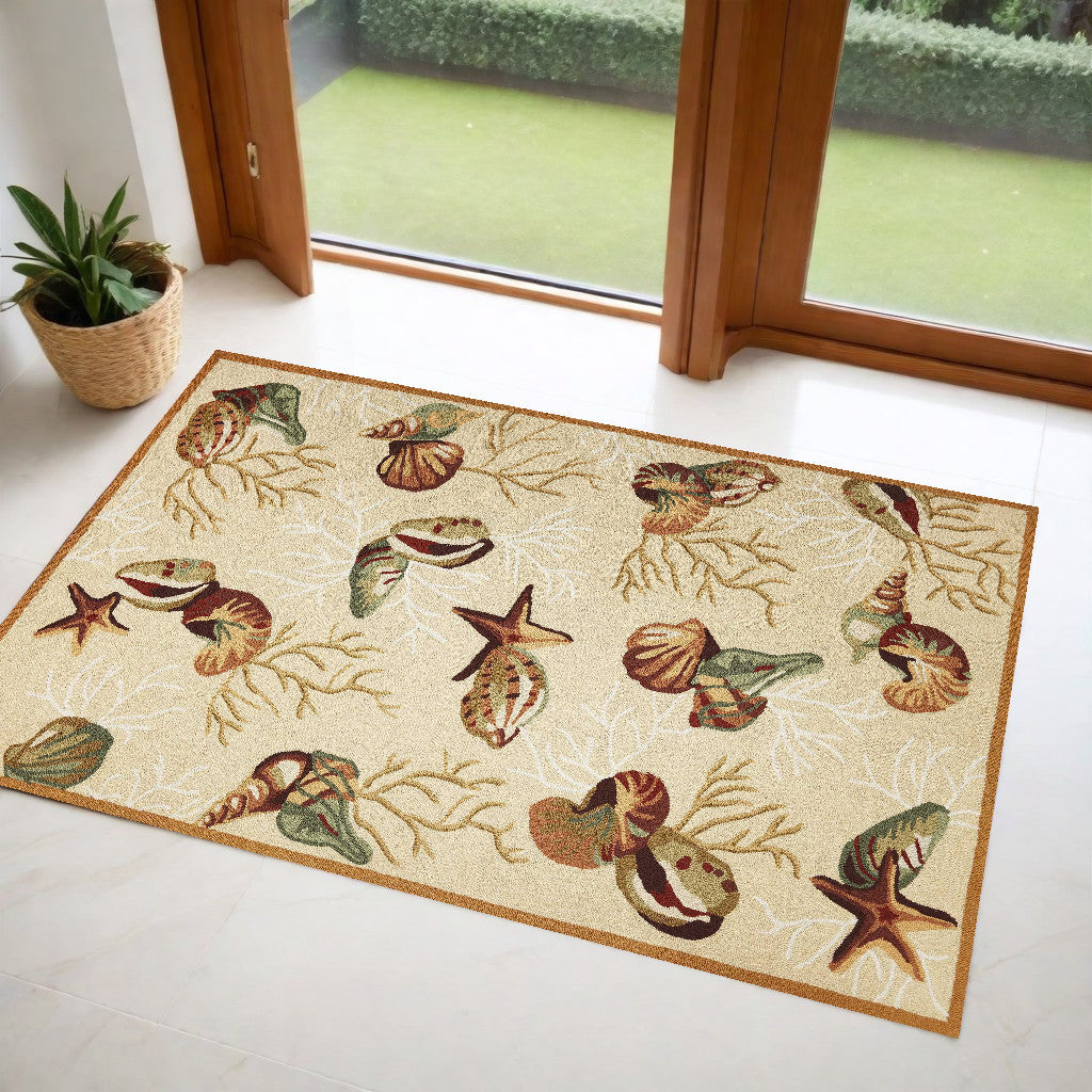 5' X 7' Beige Corals And Shells Indoor Area Rug