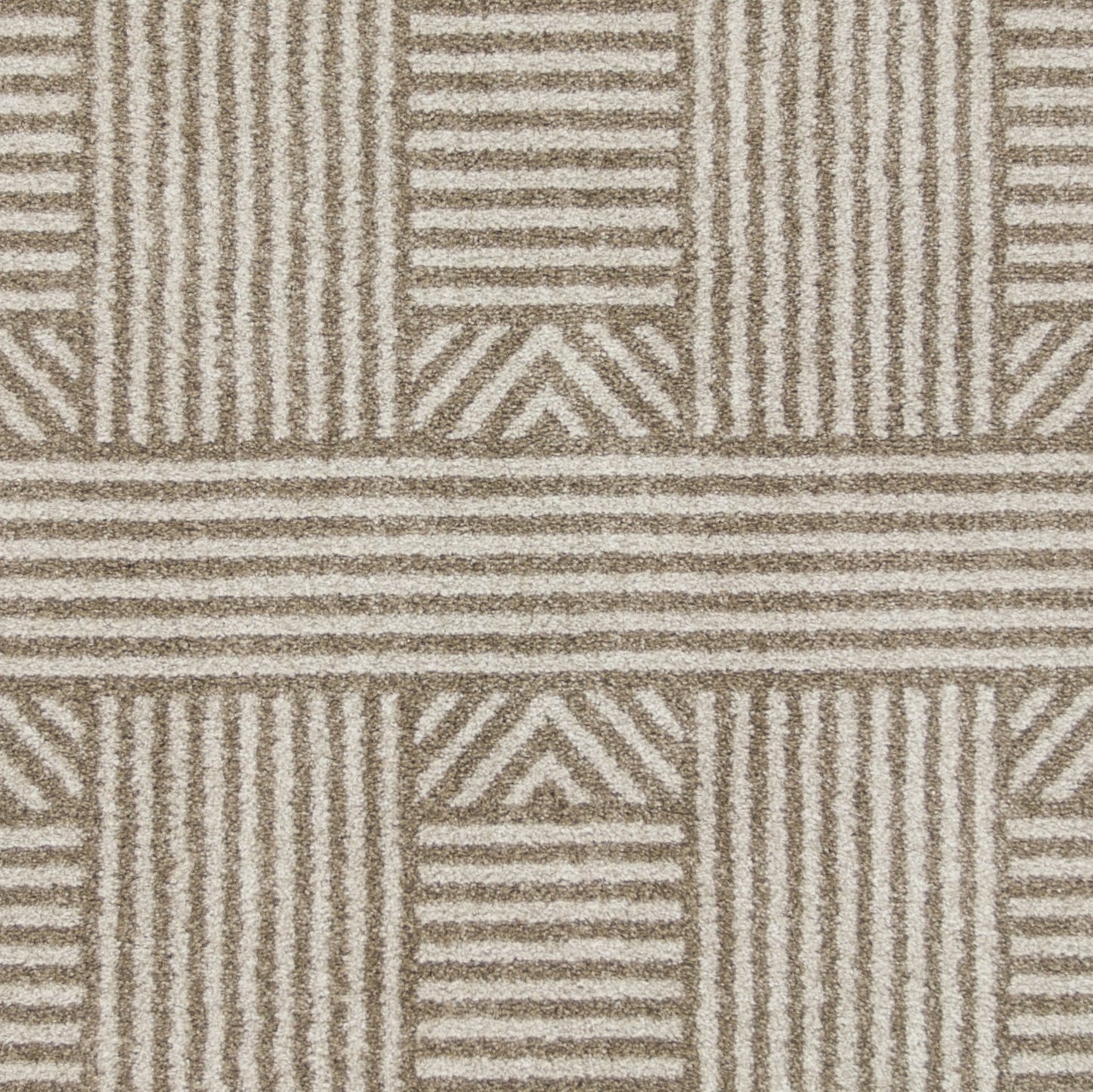 7' X 9' Beige and Ivory Geometric Indoor Outdoor Area Rug