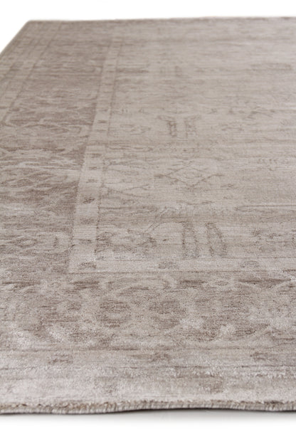 EXQUISITE RUGS OUTLET  Antique'd Silk Indoor Hand Knotted    - 3707-6'X9'