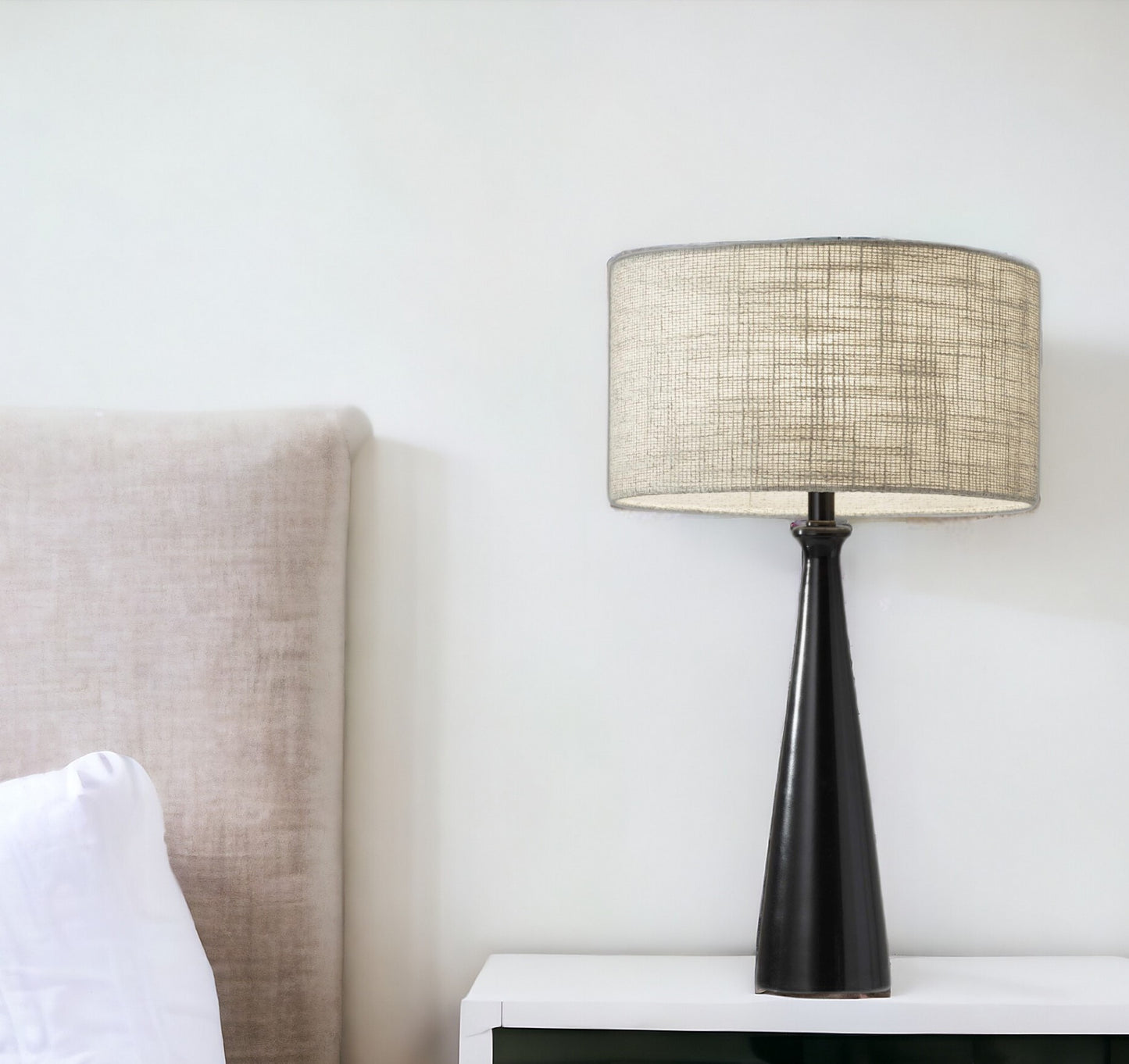 Black Metal Tapered Base Table Lamp