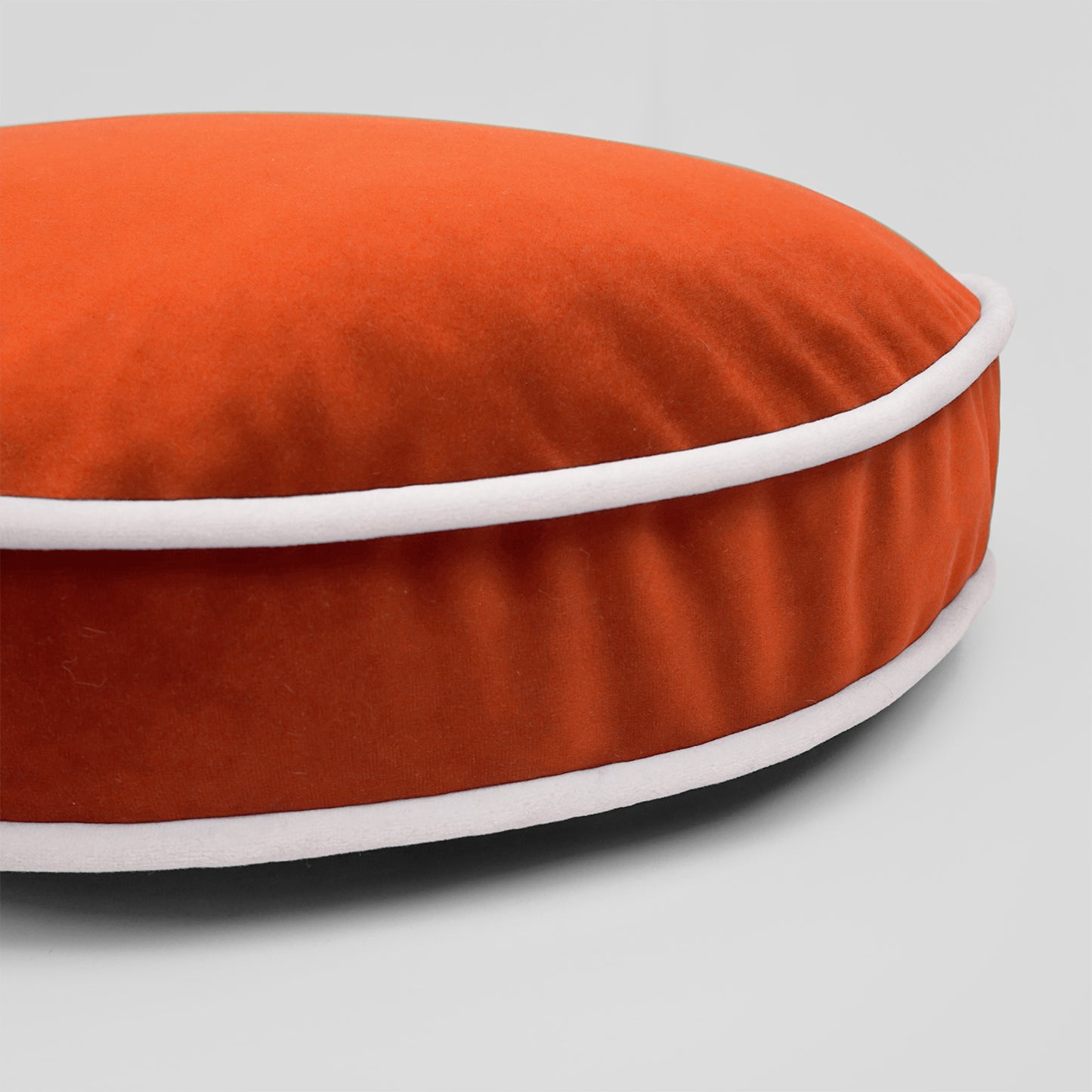 D.V. KAP HOME   18" x 18" Posh Circle Pillow - Orange Solid, Transitional    - 3732-O-1818