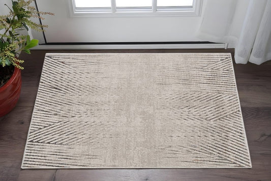 5' X 8' Ivory And Gray Geometric Area Rug
