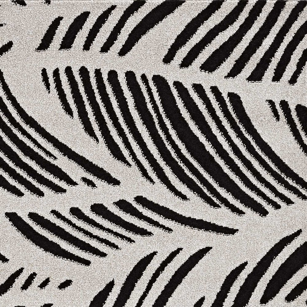5' X 8' Black And White Abstract Indoor Outdoor Area Rug