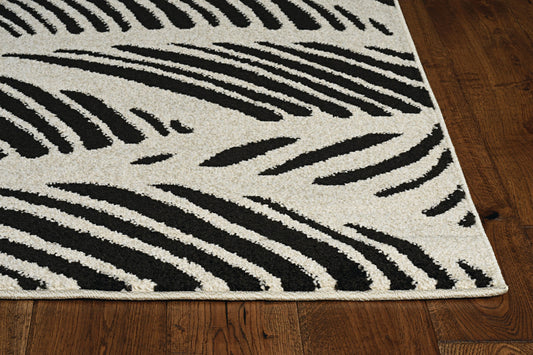 7' X 10' Black and White Abstract Indoor Outdoor Area Rug