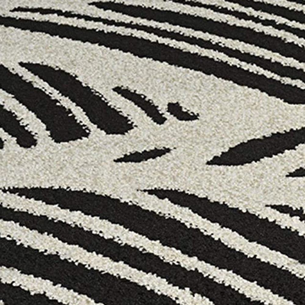 5' X 8' Black and White Abstract Indoor Outdoor Area Rug