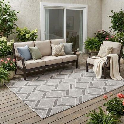 8' X 11' Gray Geometric Indoor Outdoor Area Rug