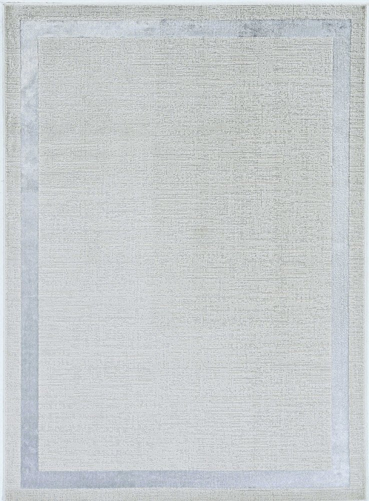 5' X 8' Gray And Ivory Geometric Area Rug