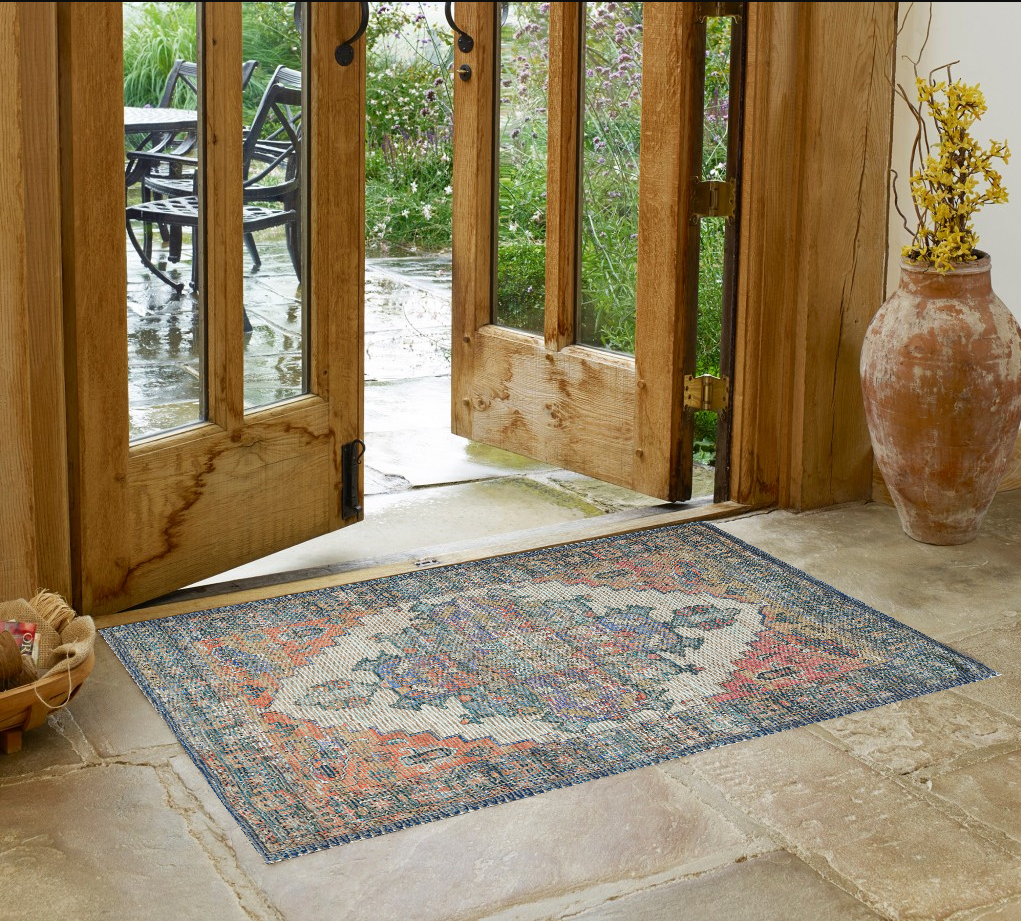 5' X 7' Orange Medallion Hand Woven Distressed Area Rug