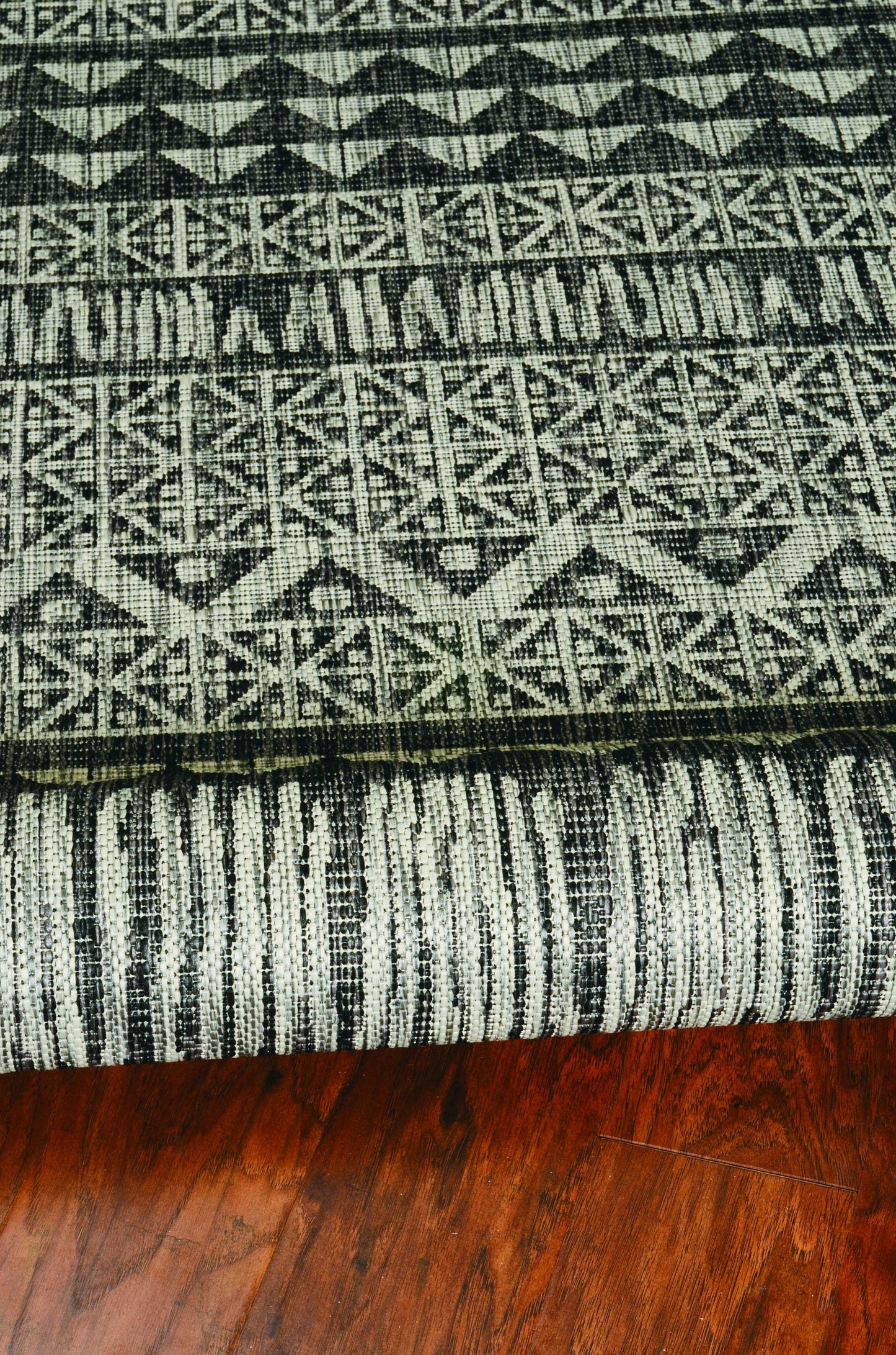 8' X 11' Charcoal Southwestern Indoor Outdoor Area Rug