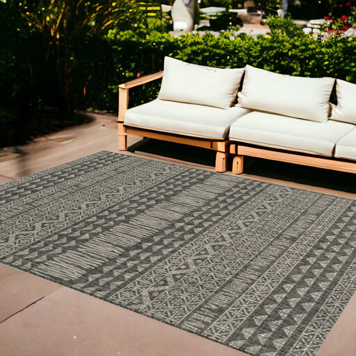 8' X 11' Charcoal Southwestern Indoor Outdoor Area Rug