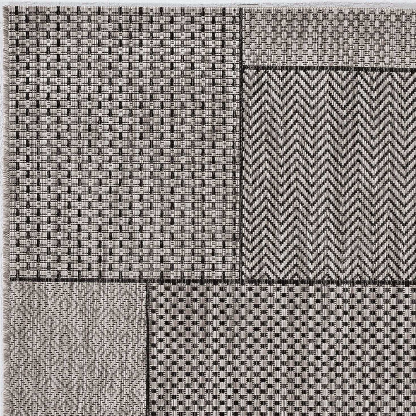 3'X4' Grey Machine Woven Uv Treated Geometric Blocks Indoor Outdoor Accent Rug