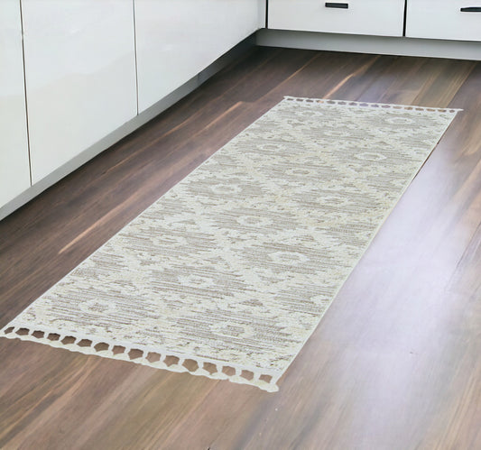 5' X 8' Beige and Ivory Geometric Area Rug