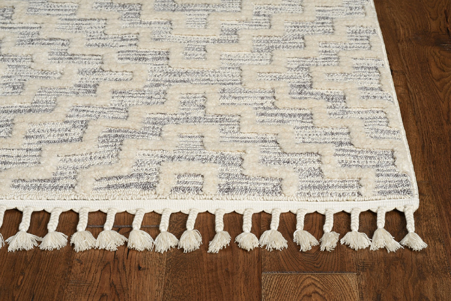 8' Ivory Grey Machine Woven Geometric With Fringe Indoor Runner Rug