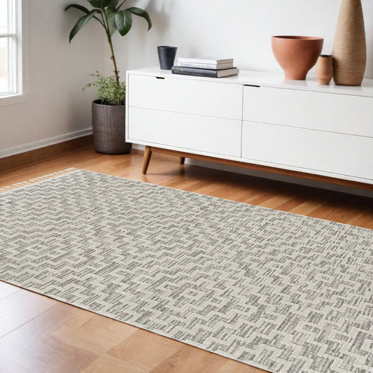 8' X 11' Ivory Grey Machine Woven Diamond Geometric Indoor Area Rug