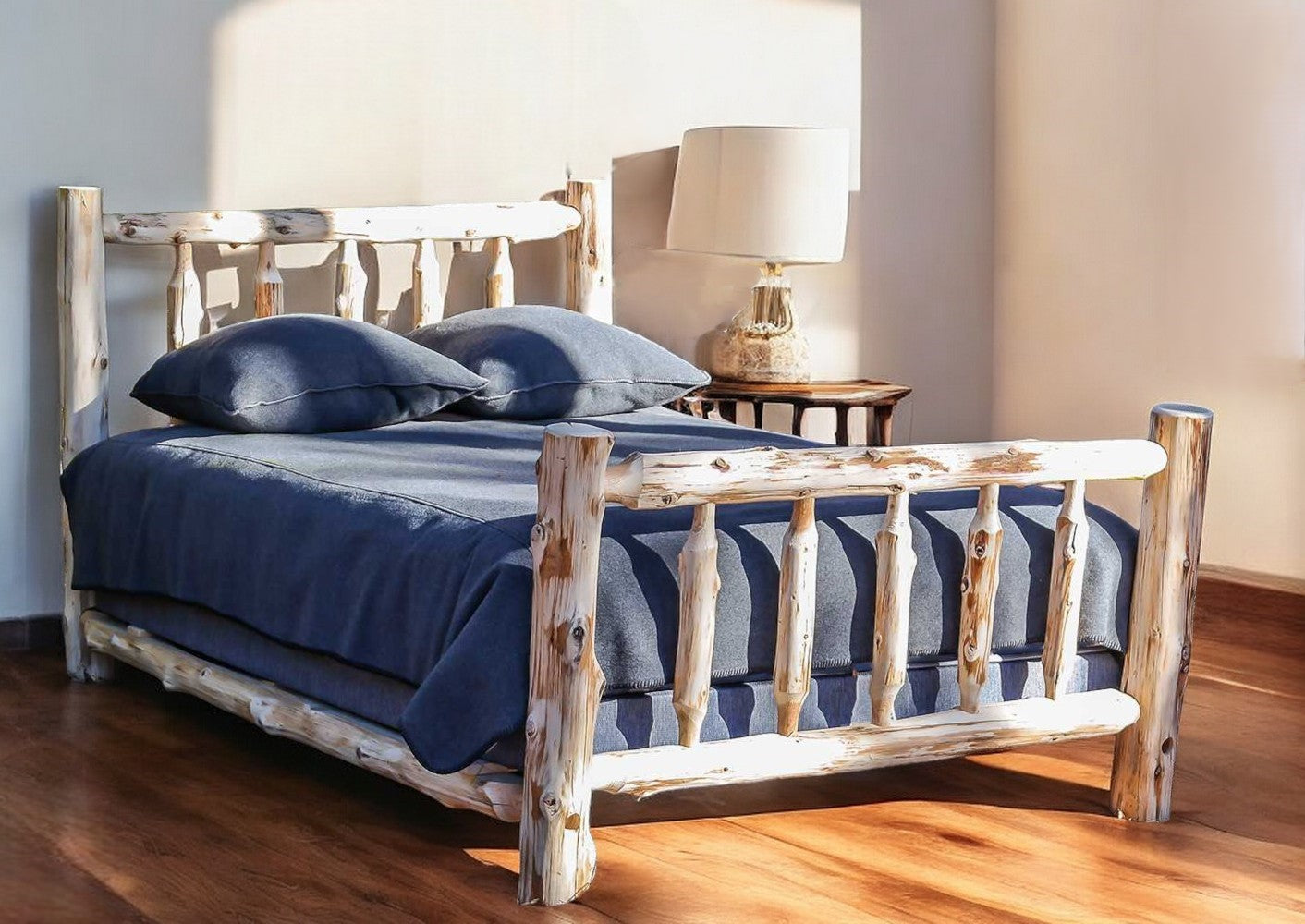 Rustic And Natural Cedar Queen Traditional Log Bed