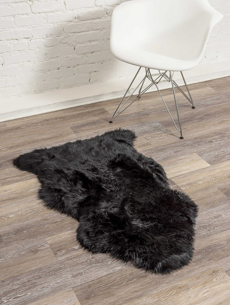 2' X 3' Latte New Zealand Natural Sheepskin Rug
