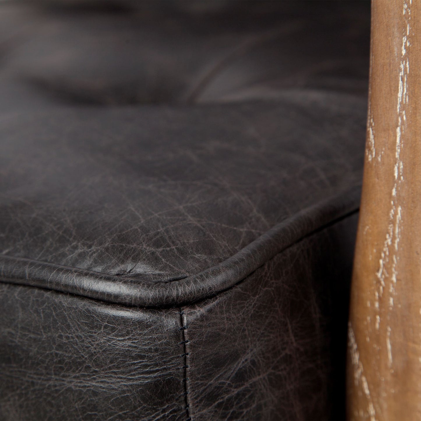 28" Black And Brown Leather Tufted Distressed Lounge Chair