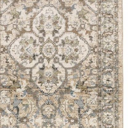 4' X 6' Beige And Ivory Medallion Area Rug