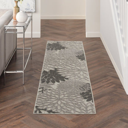 5' X 8' Gray Floral Indoor Outdoor Area Rug