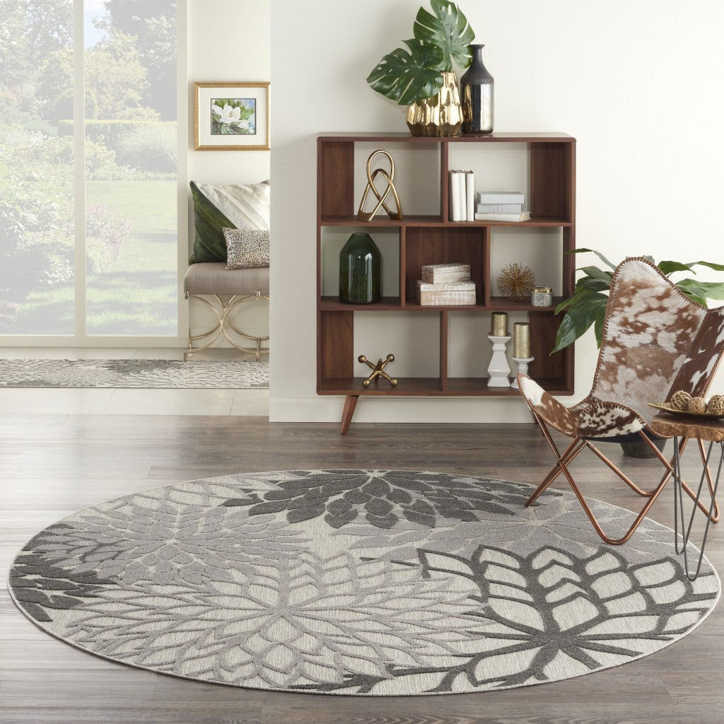 5' X 8' Gray Indoor Outdoor Area Rug