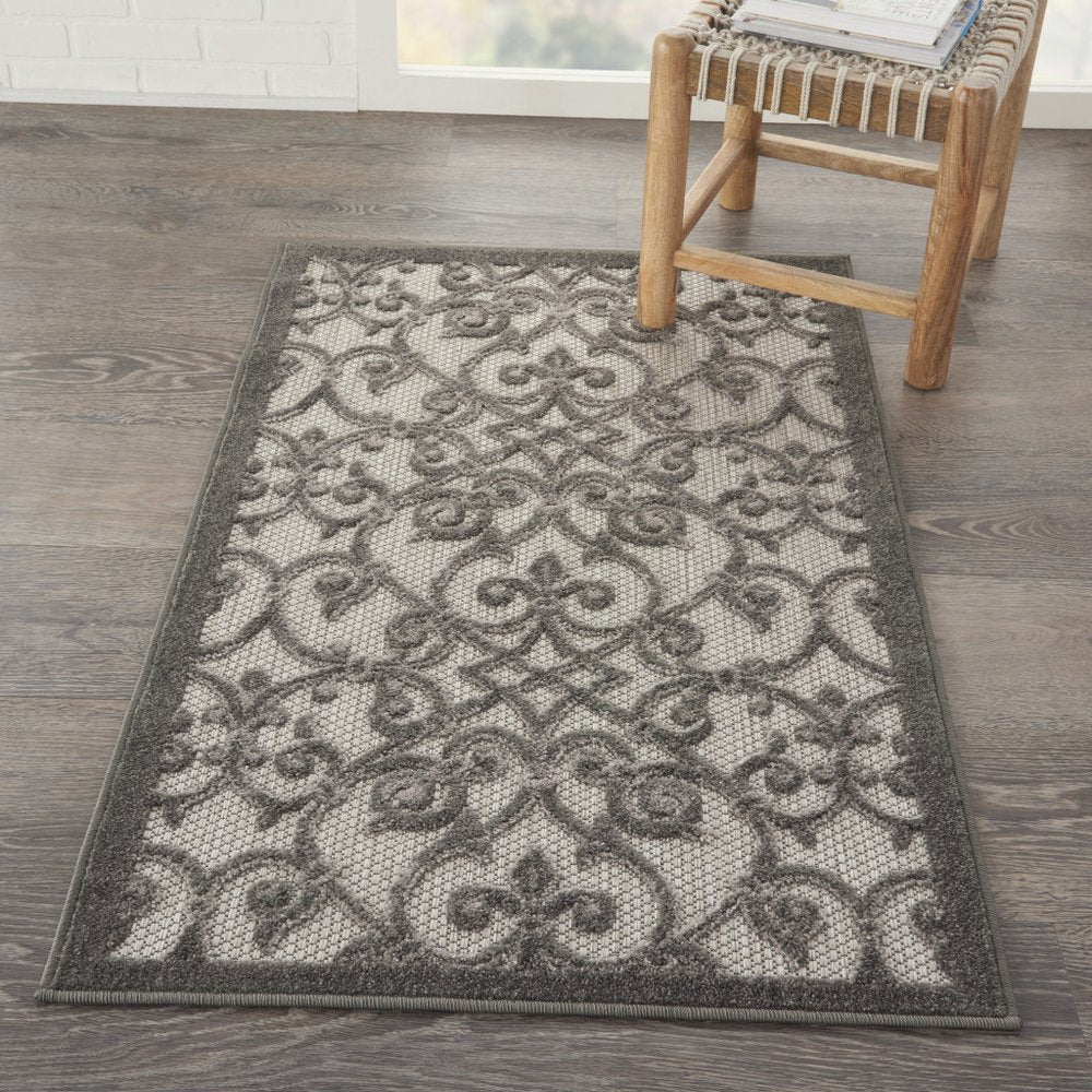 4' X 6' Gray Indoor Outdoor Area Rug