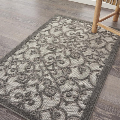 5' X 8' Gray Indoor Outdoor Area Rug