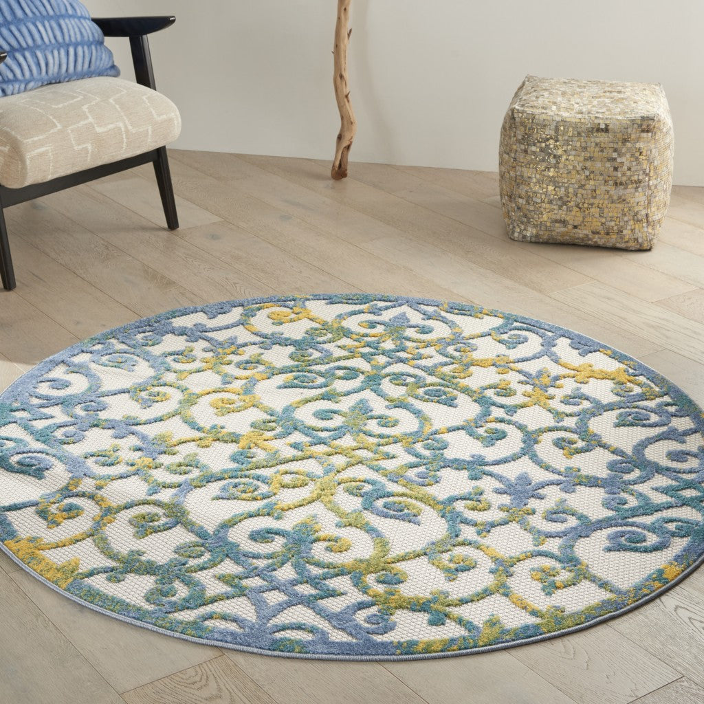 4' X 6' Ivory And Blue Floral Indoor Outdoor Area Rug