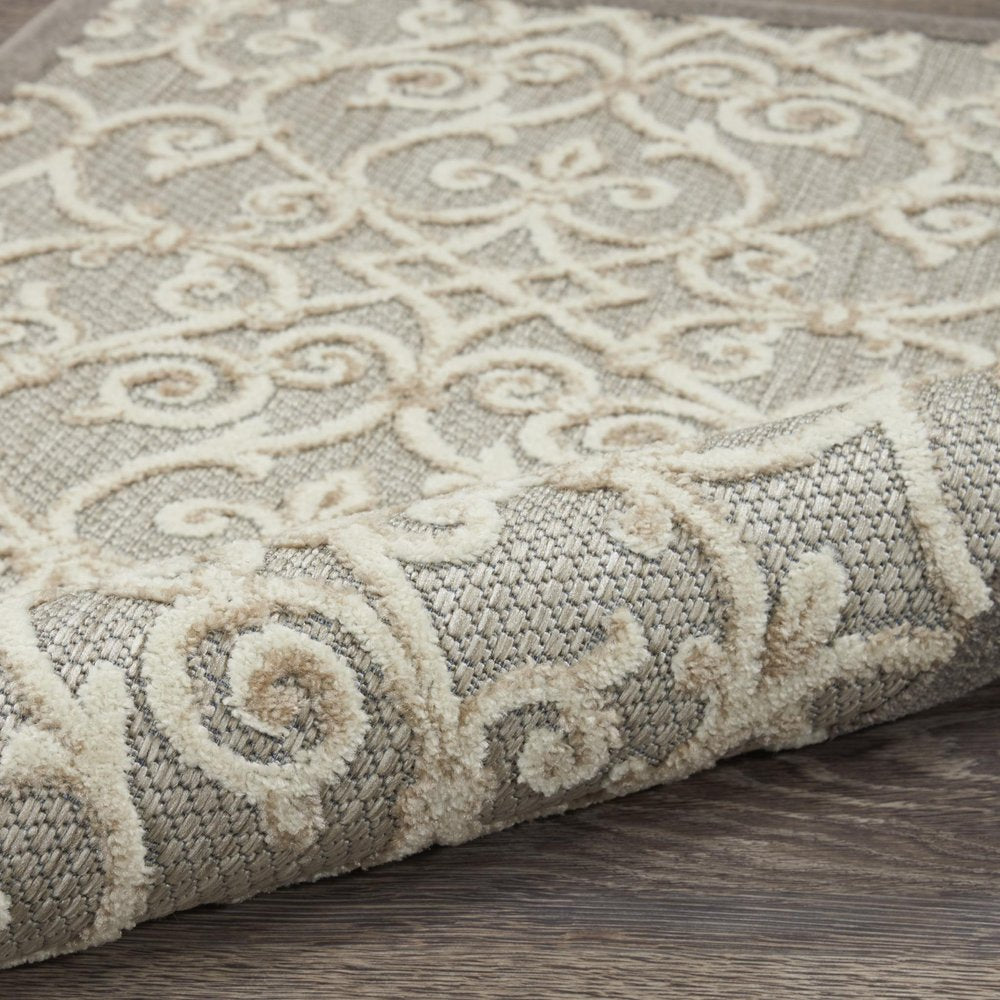 6' Gray And Ivory Indoor Outdoor Area Rug