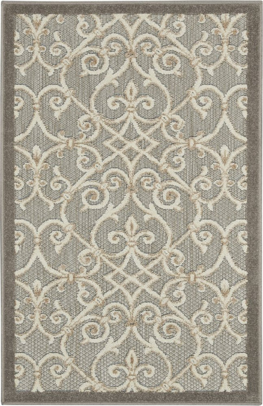 8' X 11' Gray And Ivory Indoor Outdoor Area Rug