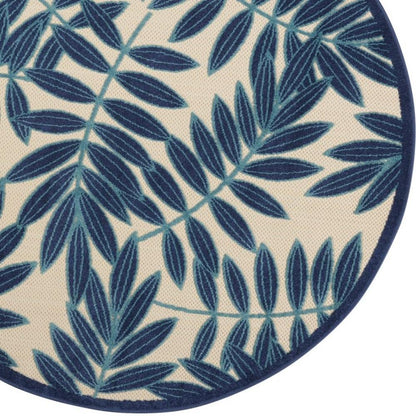 6' X 9' Blue And Ivory Floral Indoor Outdoor Area Rug