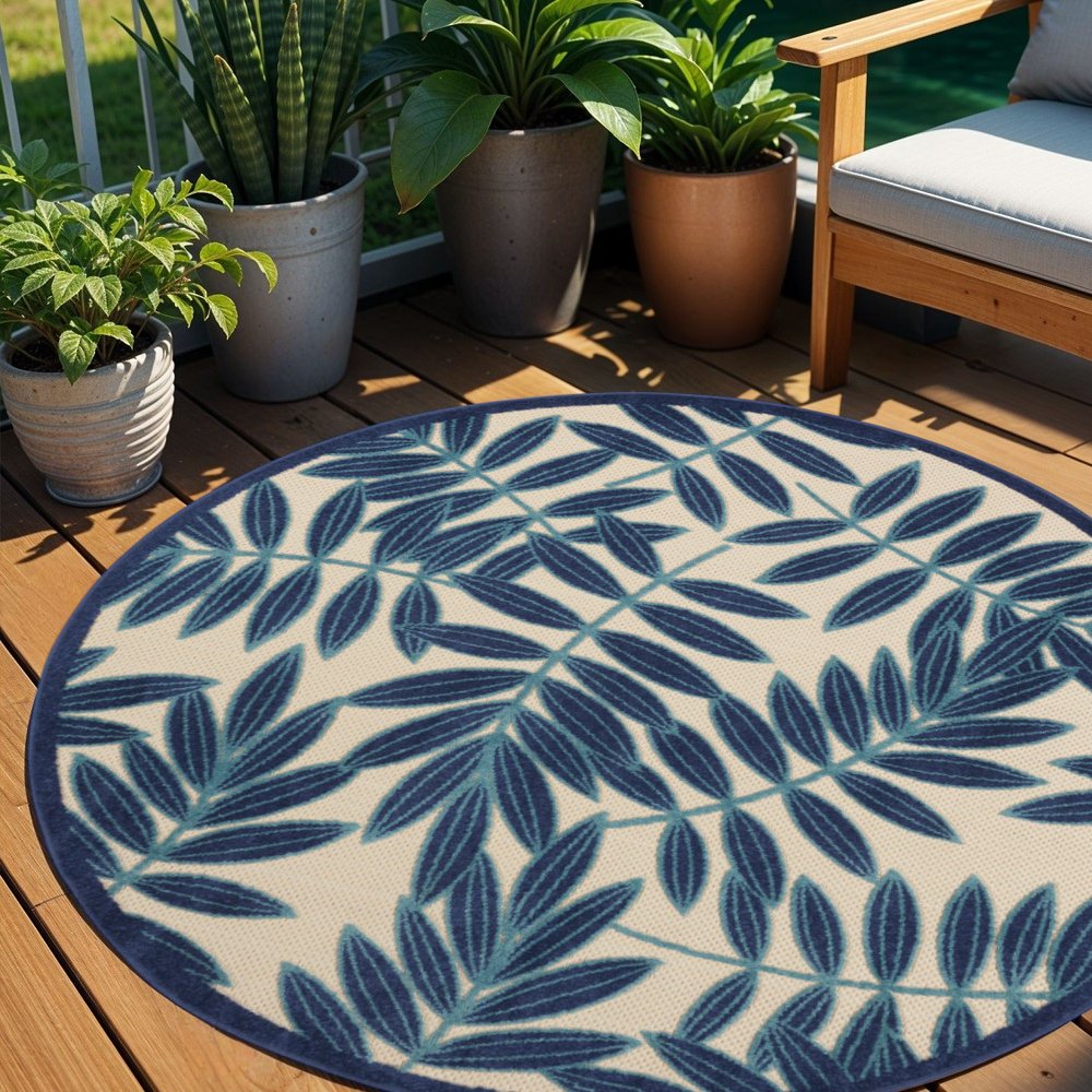 7' X 10' Blue And Ivory Floral Indoor Outdoor Area Rug