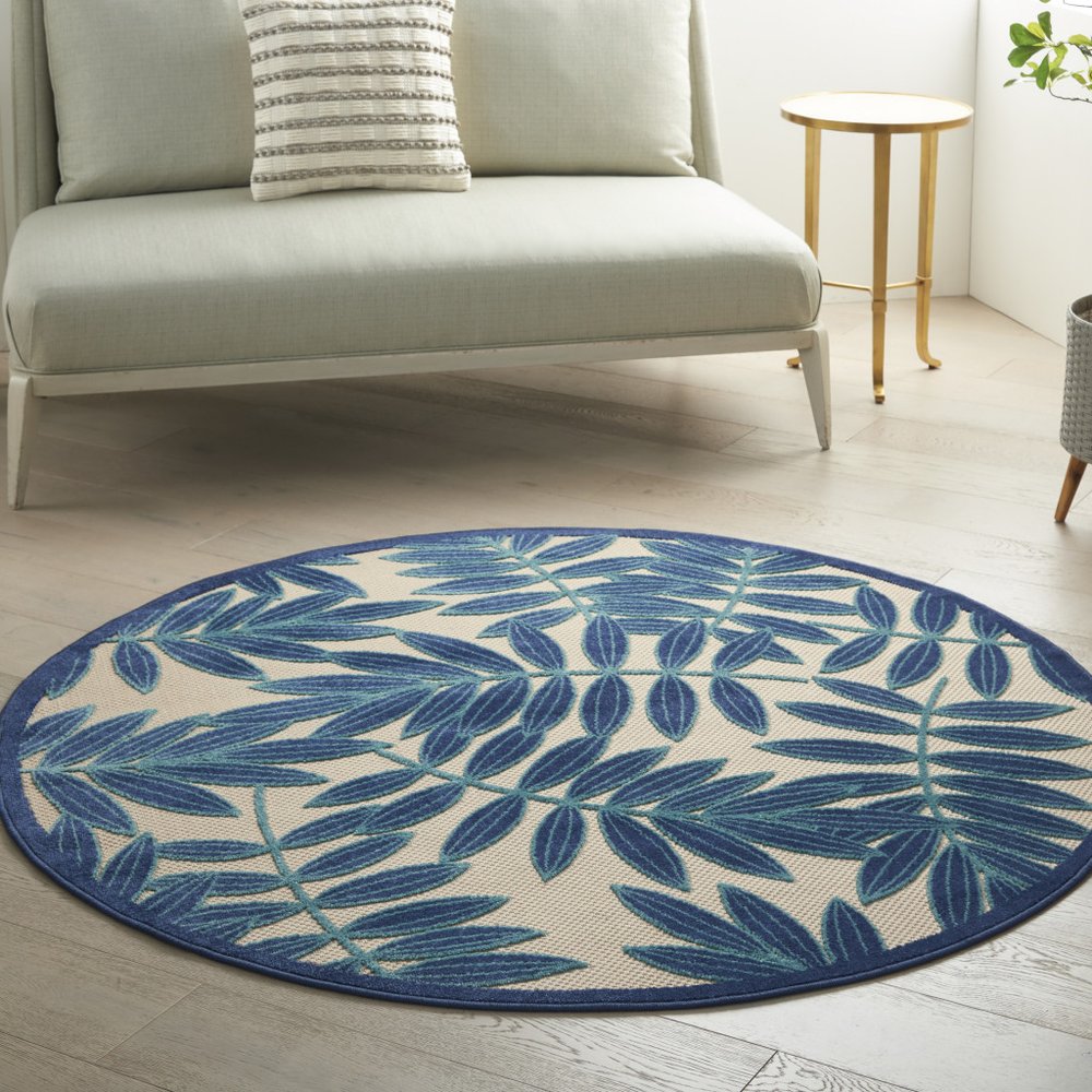 7' X 10' Blue And Ivory Floral Indoor Outdoor Area Rug