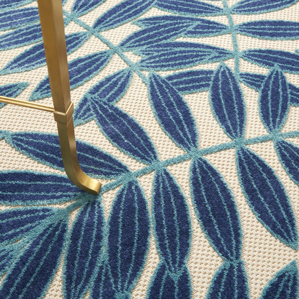 7' X 10' Blue And Ivory Floral Indoor Outdoor Area Rug