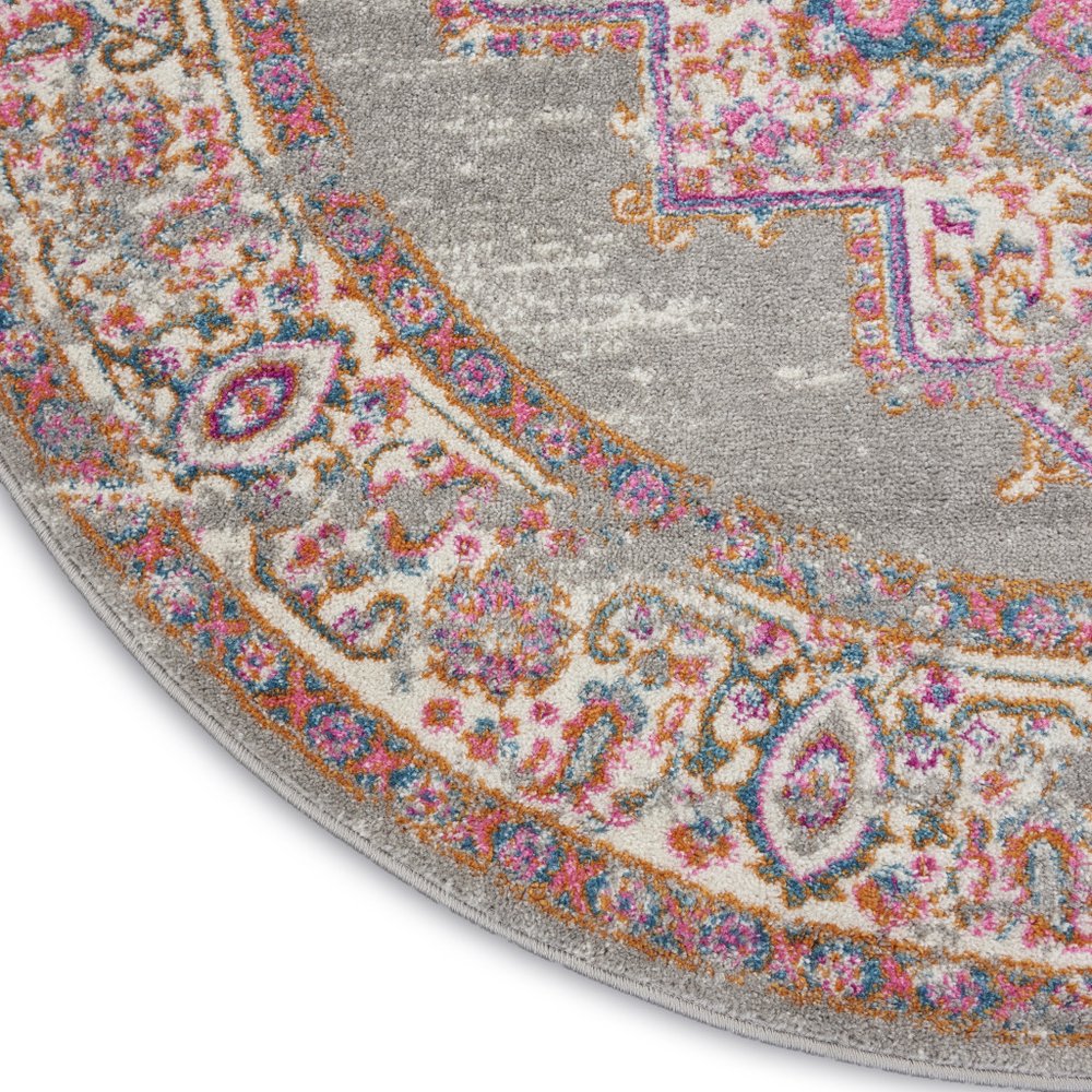 4' X 6' Gray And Gold Medallion Distressed Area Rug