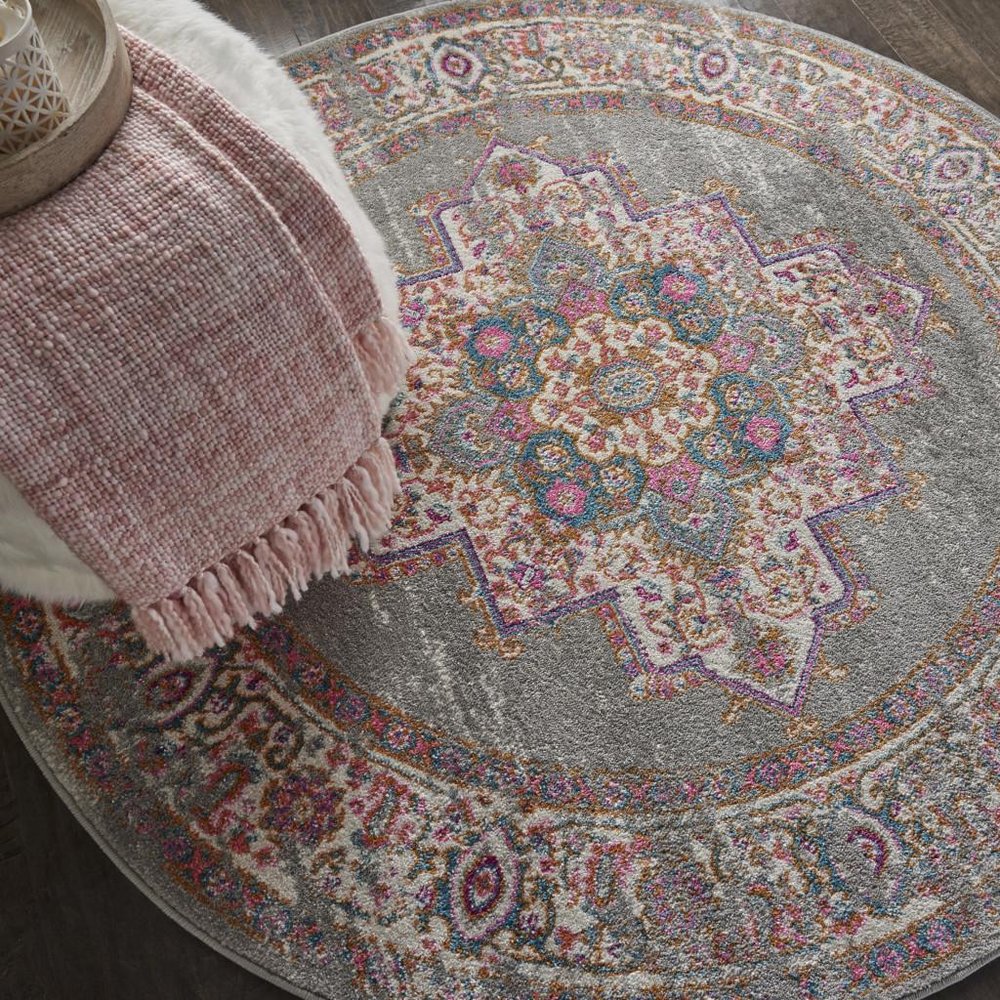7' X 10' Gray And Gold Medallion Distressed Area Rug