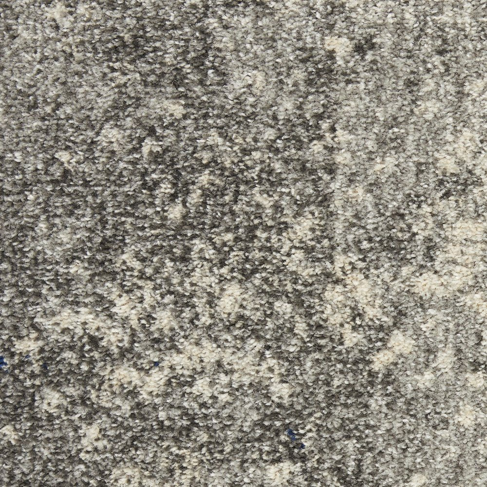 4' X 6' Gray And Ivory Abstract Area Rug