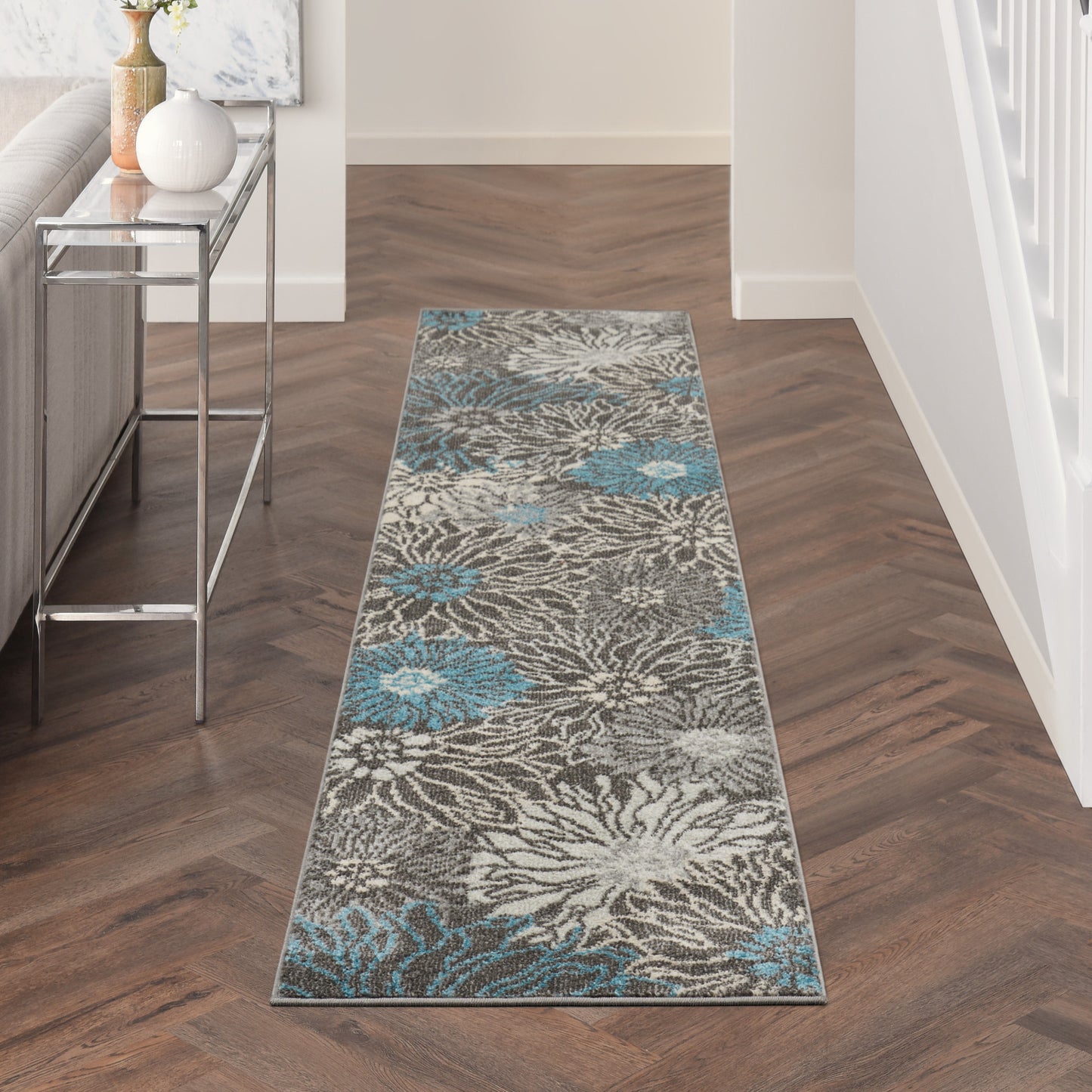 4' X 6' Blue And Gray Floral Power Loom Area Rug