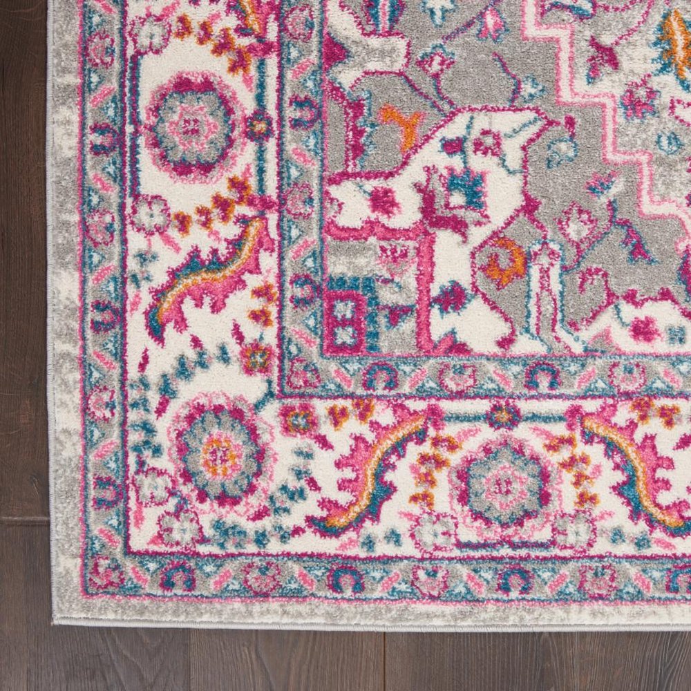 7' X 10' Light Gray And Pink Medallion Area Rug