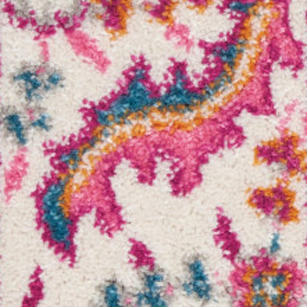 7' X 10' Light Gray And Pink Medallion Area Rug
