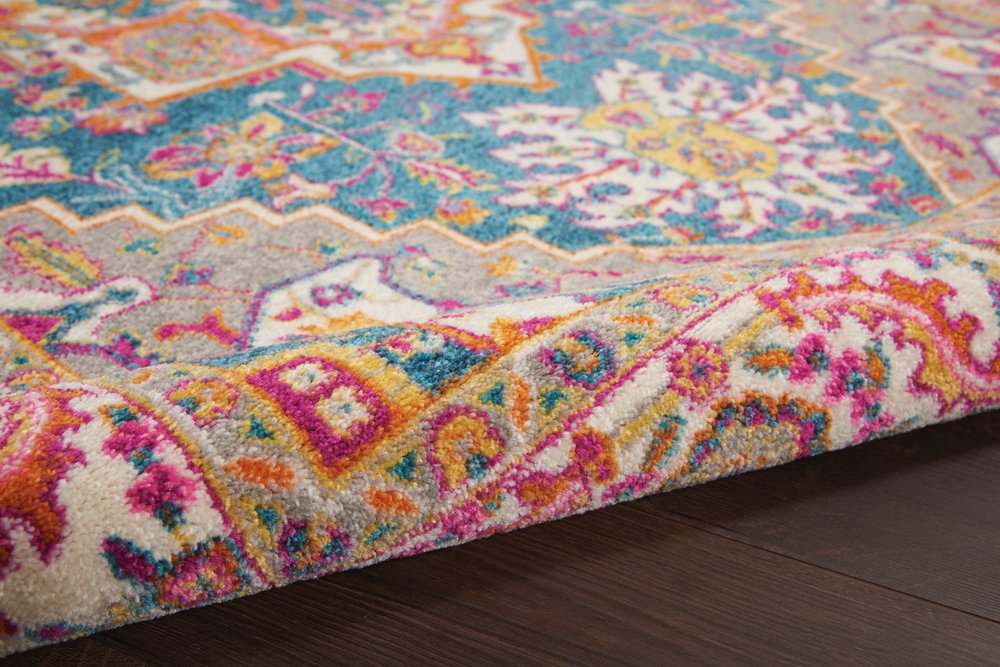 7' X 10' Teal And Ivory Medallion Distressed Area Rug