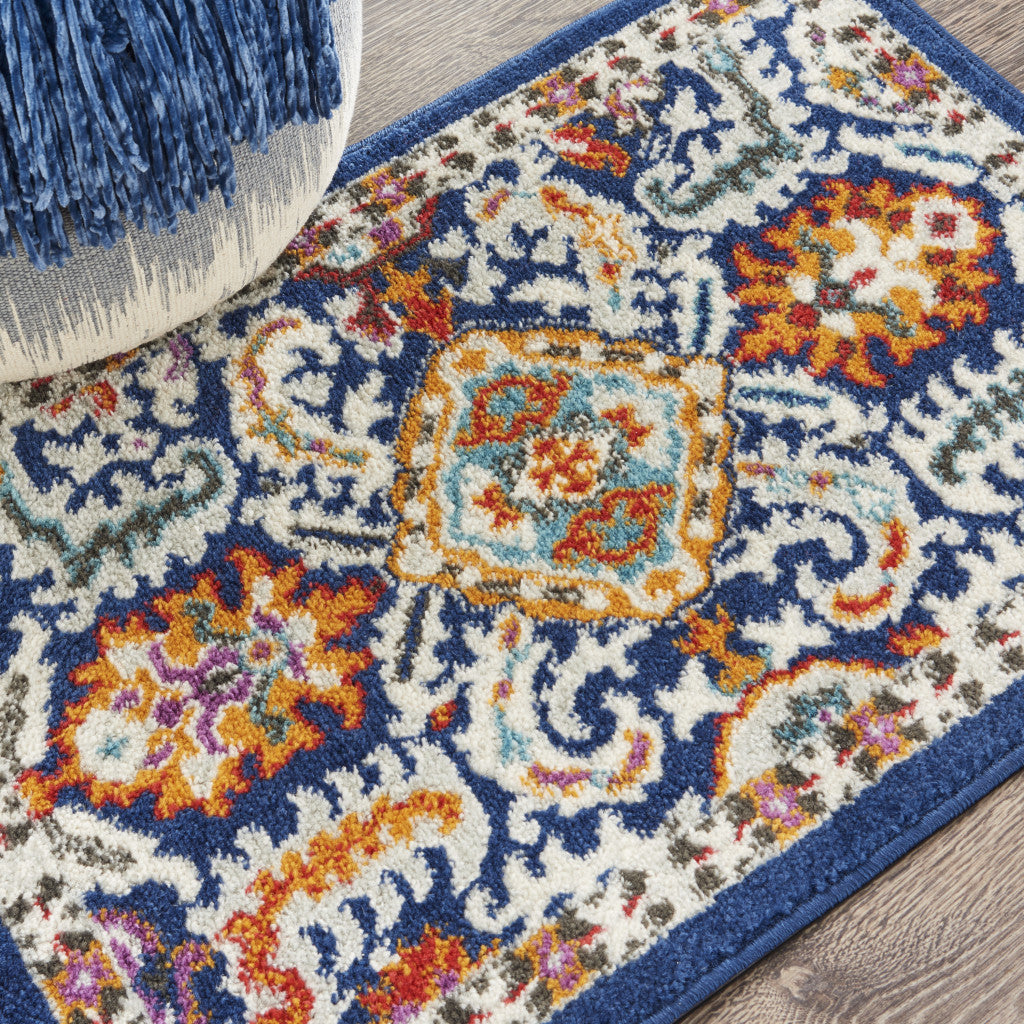 5' X 7' Blue And Ivory Power Loom Area Rug