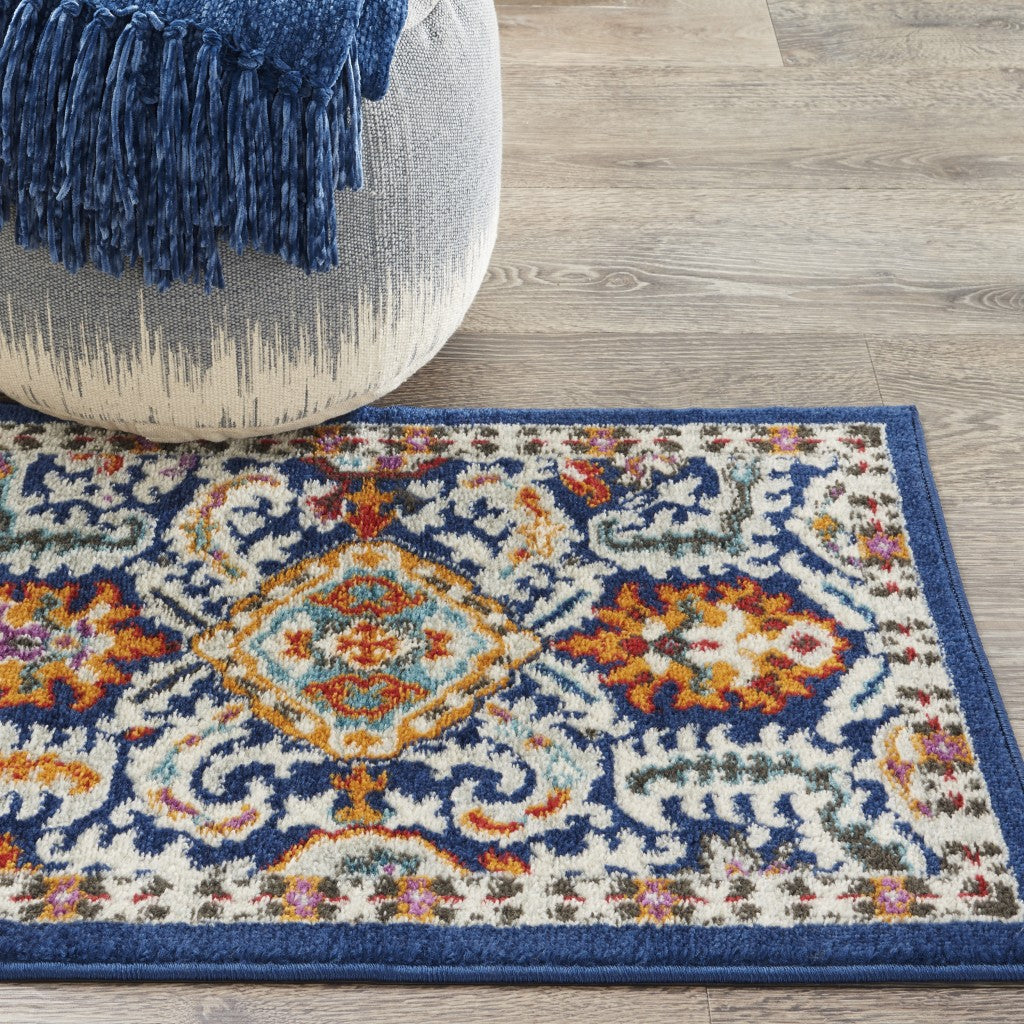 5' X 7' Blue And Ivory Power Loom Area Rug