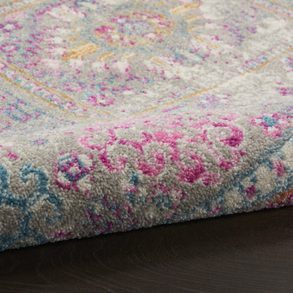 5' X 7' Gray And Ivory Abstract Distressed Area Rug