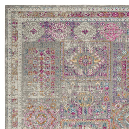 5' X 7' Gray And Ivory Abstract Distressed Area Rug