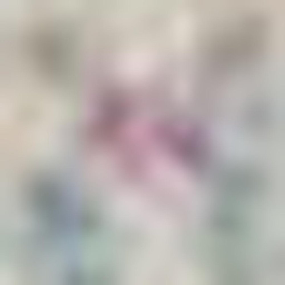 5' X 7' Gray And Ivory Abstract Distressed Area Rug