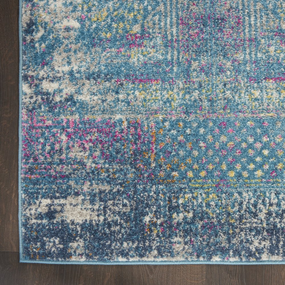 5' X 7' Blue And Ivory Southwestern Distressed Area Rug