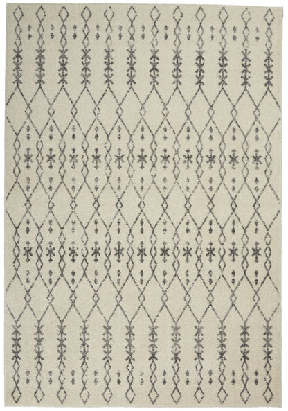 8' X 10' Gray And Ivory Geometric Distressed Area Rug