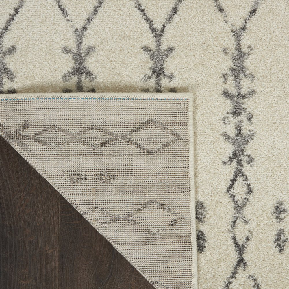 8' X 10' Gray And Ivory Geometric Distressed Area Rug
