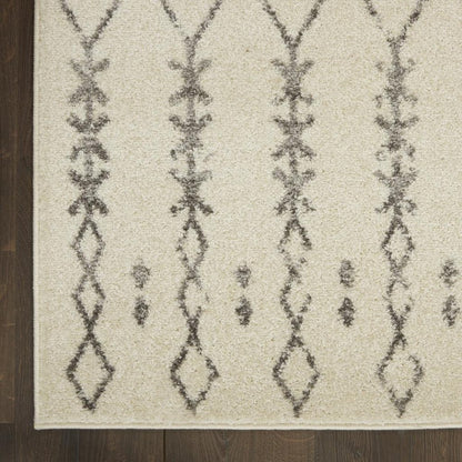 5' X 7' Gray And Ivory Geometric Distressed Area Rug