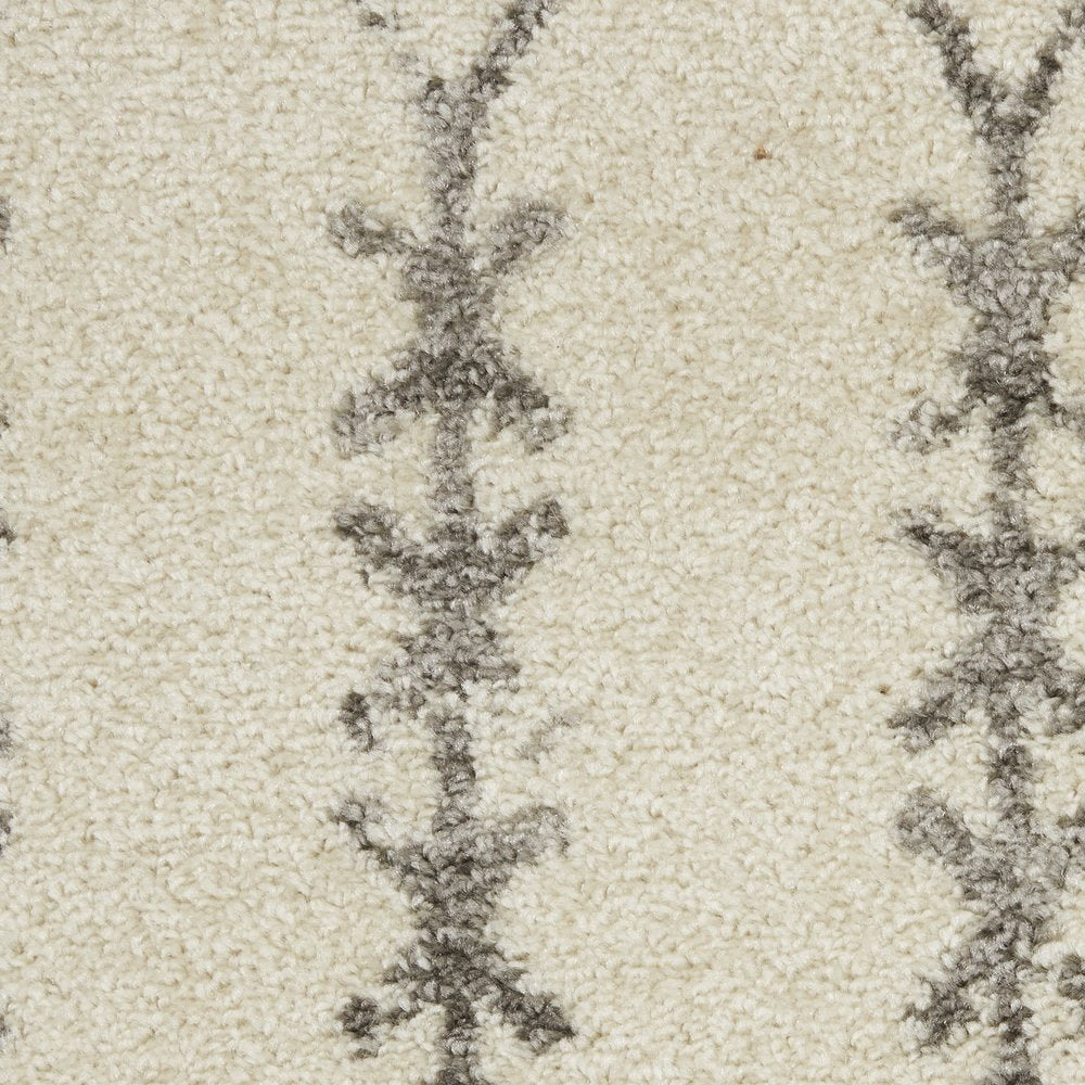 8' X 10' Gray And Ivory Geometric Distressed Area Rug